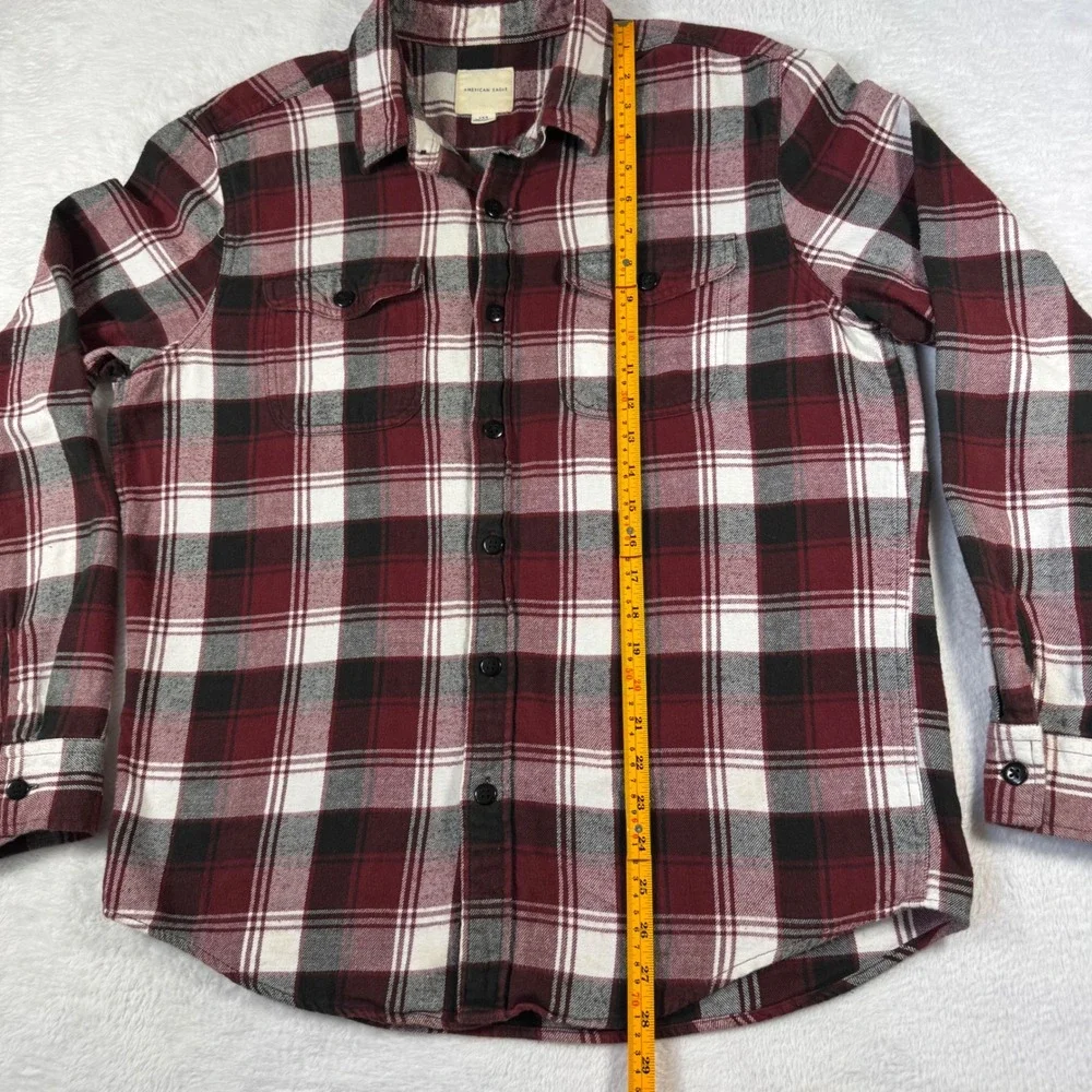 American Eagle Flannel Shirt Men L Red Plaid Button Down‎ Dual Button Pocket